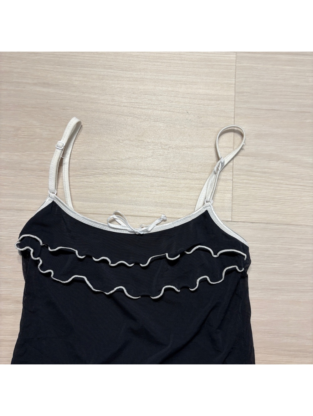 Y2K coquette black white ruffle contrast trim babydoll cami tank top - Picture 2 of 5